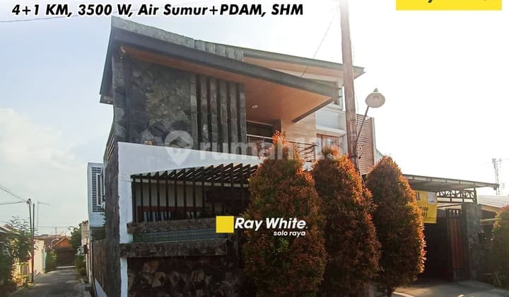 Dijual Rumah Mewah 2 Lantai di Perum Ngringo, Jaten