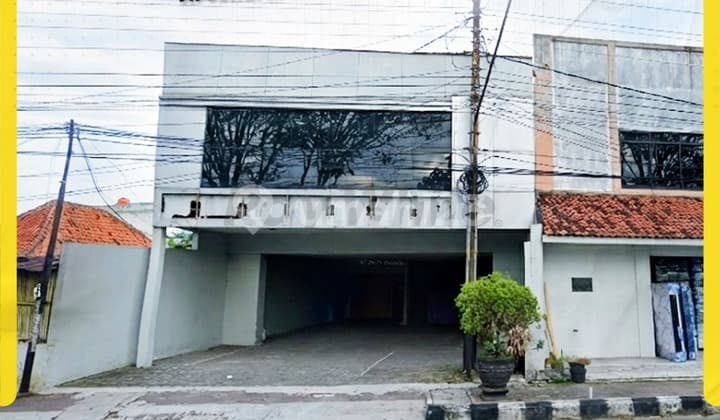 Sewa Ruang Usaha Strategis Tengah Kota di Jl Jendral Sudirman Sukoharjo