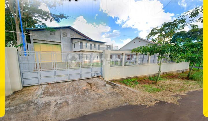 Dijual Gudang Raksasa Plus Villa Eksklusif dengan Akses Tronton di Mojogedang