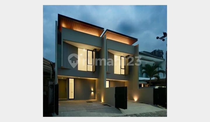 Rumah Modern Minimalis, Premium Quality, Dekat Kampus Upn, Sby