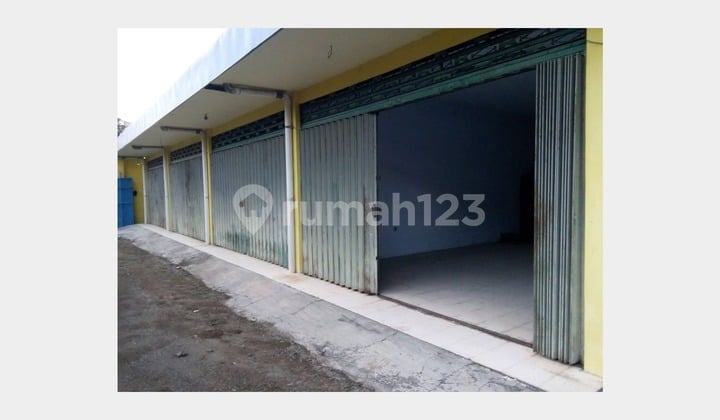 Gudang Lokasi Super Strategis, Dekat Alun-Alun Kota Jombang