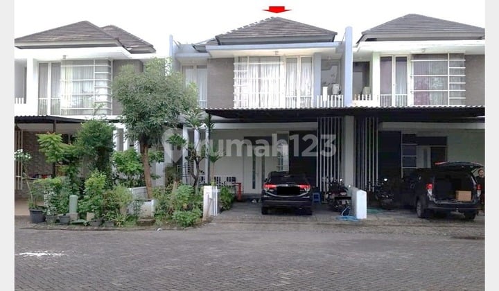 Murah Rumah Minimalis dan Strategis di Royal Residence, Sby