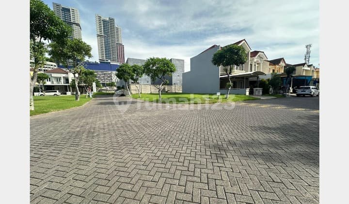 Hook Land, Strategic Location in Pakuwon City, Surabaya