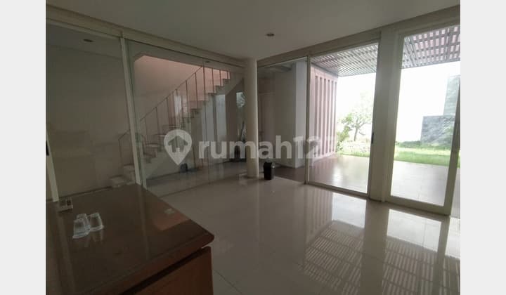 Rumah di Bawah Harga Pasar, Super Murah, di Citraland, Surabaya