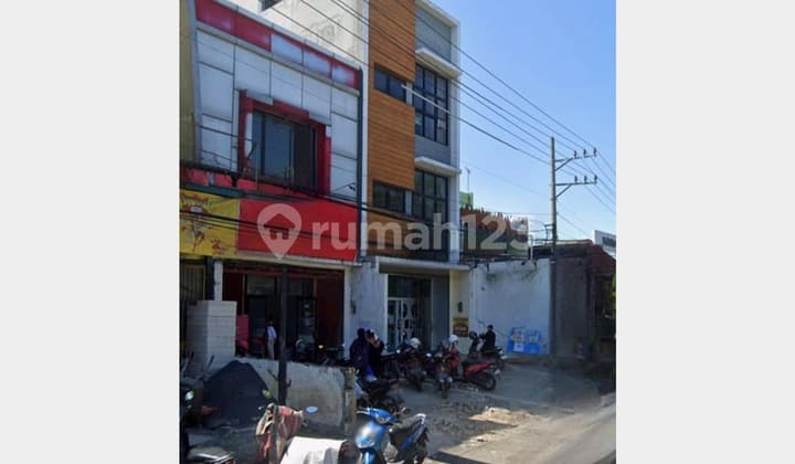 Ruko 2 Lantai, Lokasi Strategis dan Ramai di Klampis, Surabaya