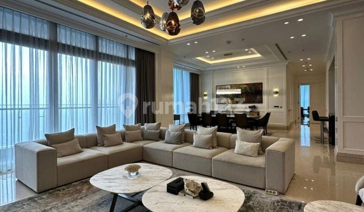 Available Raffles Residence - Kuningan, 4 + 1 Bedrooms - Area 475 Sqm, Best Layout and Spacious Master Bedroom with Luxurious Modern Classic Interior Design