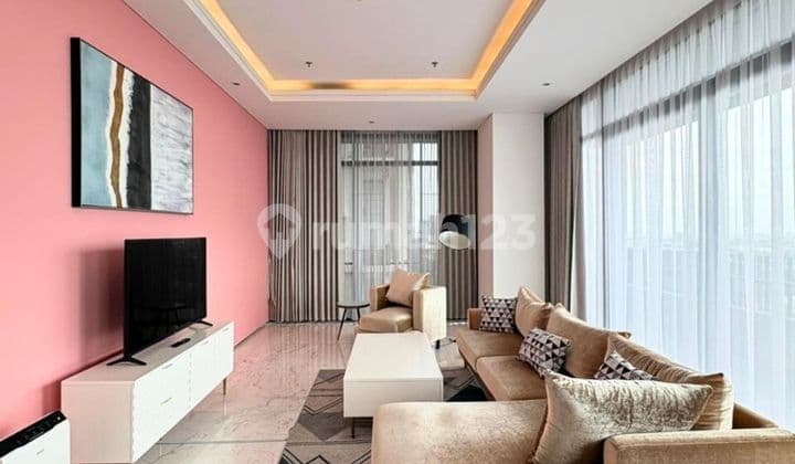 On The Market Senopati Suites Tower 3, 3 Bedroom - 287 Sqm, Spacious Balcony With Private Lift, Furnished Condition