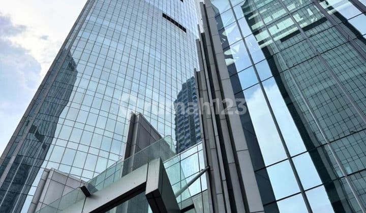Office Space World Capital Tower, Mega Kuningan, Consisting of Two Separate Units with a Total Area of 338 Sqm in Bare Condition