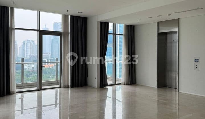 LIMITED UNIT VERDE TWO SETIABUDI, 3 BEDROOM PRIVATE LIFT AND UNFURNISHED, SPACIOUS UNIT, READY TO MOVE IN