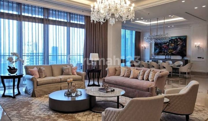 Available Raffles Residence, Kuningan, 4 + 1 Bed - Size 475 Sqm, Best Layout And Spacious Master Bedroom With Luxurious Interior Design