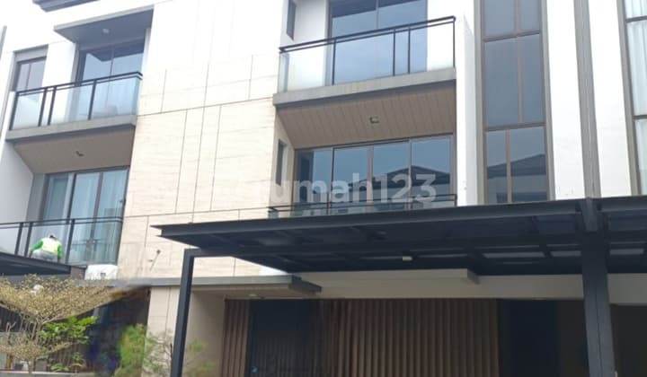 Disewakan Rumah 3 Lt Furnished di Cluster Keia, Zora, Bsd, Tangerang