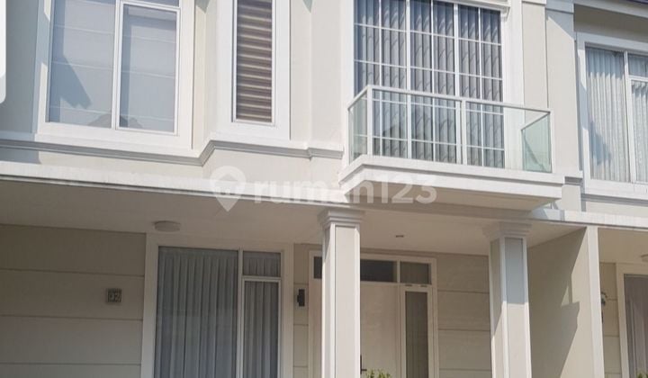 Di Jual Cepat Rumah 2 Lt, Semifurnish Di Lavon Swan City, Cluster Regalia