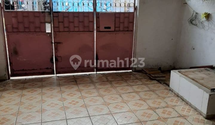 Rumah 2 lantai, di Bandengan utara, Jakarta Barat