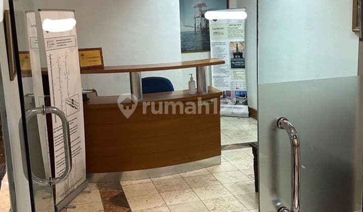 Di Jual Cepat Unit Office Semi Furnish Di Menara Kadin, Jl. H.r. Rasuna Said, Jakarta Selatan