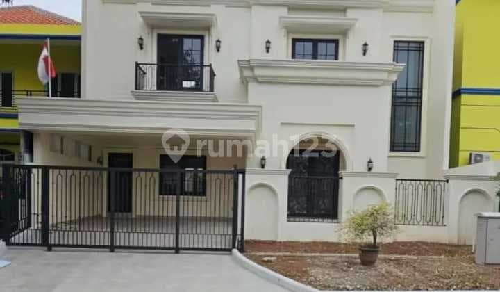 rumah mewah kolam renang cantik granit second boulevard kota wisata