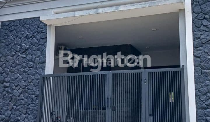 JEMURSARI 2LANTAI MODERN MINIMALIS.SIAP HUNI. TURUN JADI 2,25 M SAJA
