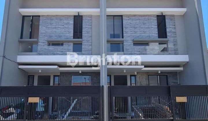 KLAMPIS. NEW HOUSE 2 LT DEKAT HOKKY MERR 1M''AN