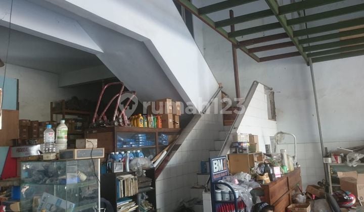 Butuh Segera Jual Tempat Usaha, Jalur Raya Utama Bangkalan. _Area Komersil Cocok untuk Kantor, Bank, Showroom