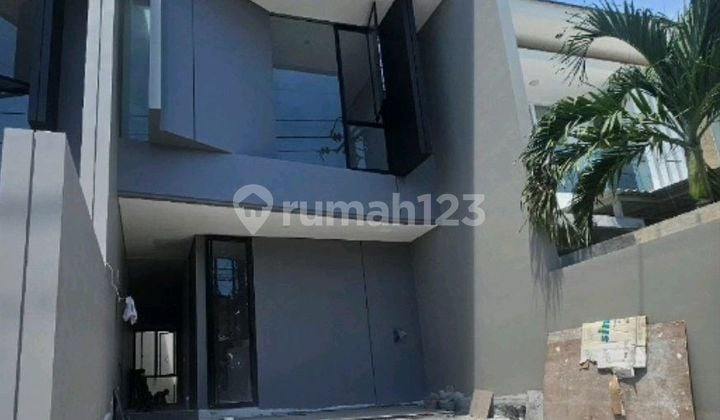 Pandugo. New House Suitable for Students. Premium Quality. 12 Meter Row! Price 1B