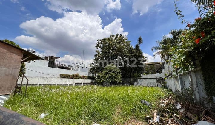 Kebayoran Lama Kavling Badan Lt 443m2 Hadap Selatan 15.8jt