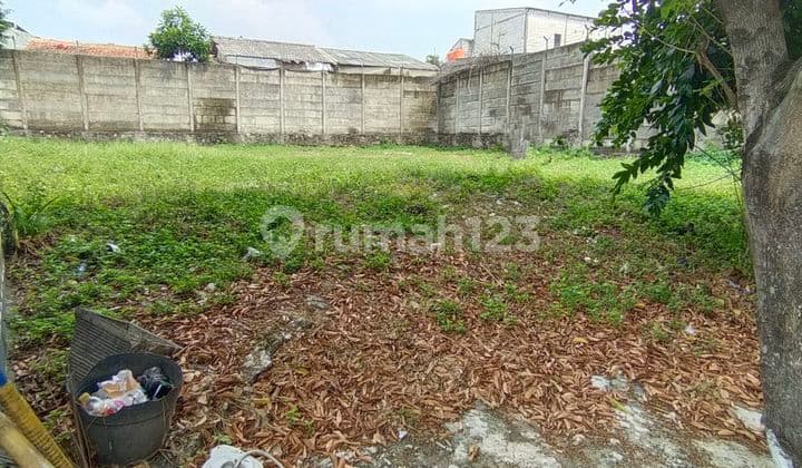 Kebayoran Garden Plot Corner Lot 375m2 West-South 21 million