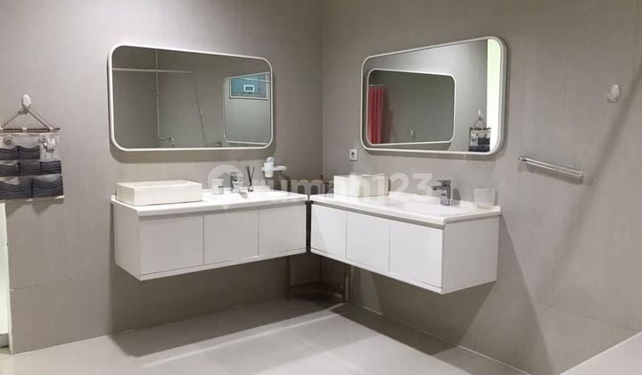 Avani House Renovated Ensuite Bathroom in Every Room 4.725M