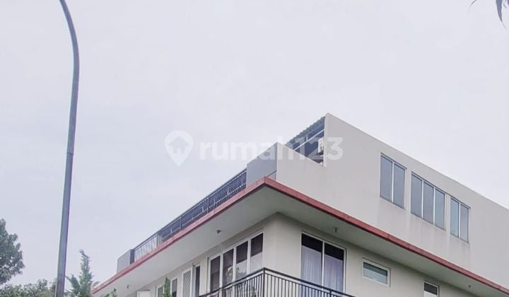 5.2m Foresta Rumah 2.5lantai Hoek Taman Utara-barat