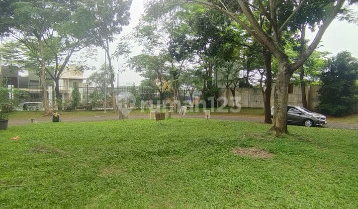 Simple Plot Corner 233m2 South-West Open View 11.5 Million