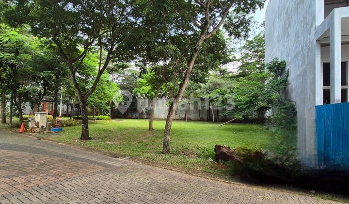 Greenwich Kavling Hoek Taman 295m2 View 3 Sisi 16jt