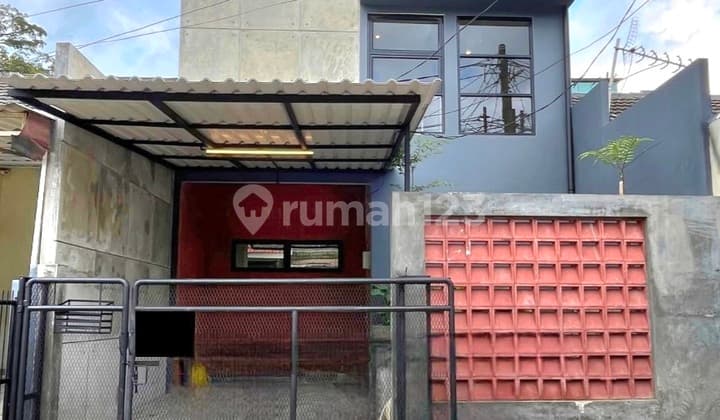 1.4M House Renovated Nusaloka Industrial South Facing