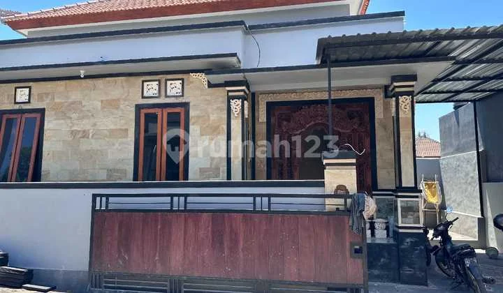 Ready to Live House
Quiet and Comfortable Environment
Close to East Denpasar