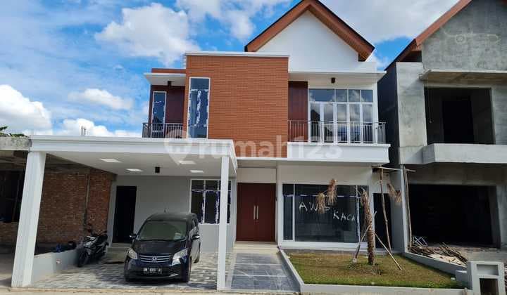 Dijual Rumah Baru Cluster Mewah 2lt di Jl. Soekarno Hatta Pekanbaru