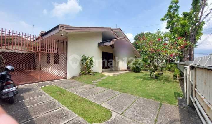 DIJUAL RUMAH BULATAN DI TENGAH KOTA JL.MERBAU