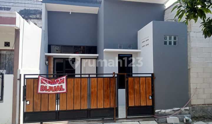 Rumah Cantik Full Renov Bagus, Rapi. Lokasi Dekat Dgn Aeon Mall. Tersedia Bus Trans Di Dlm Perumahan.