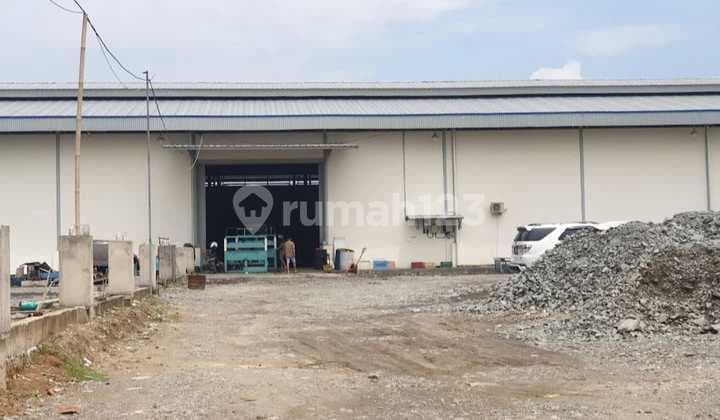 Pabrik/gudang Jual Siap Pakai ,dgn Luas Tanah 1 Ha(10.000)mtr. Dan Luas Bangunan 6000 Mtr., Ada Mess,kantor.lokasi Strategis Dan Bebas Banjir. 4 Km Dari Tol Bitung.akses Kontainer 40 Feed.