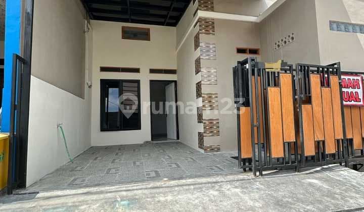 Rumah Cantik Dijual 1 Lantai, Bagus,rapi.dan Full Renov. Perumahan Dilengkapi Dgn Fasilitas Terlengkap.
