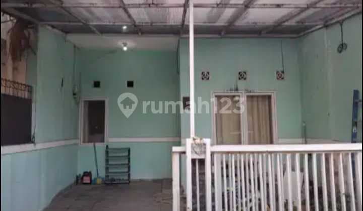 Rumah Asri Semi Furnish Di Sektor 3a - Bintaro