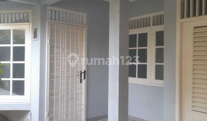 House, Flood-Free for Rent and Sale in Bintaro Jaya Sector 3