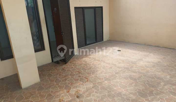 Rumah Di Komplek Simprug Poris Larang Tangerang