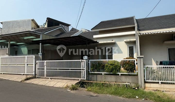 Rumah Bagus Jalan Lebar di Villa Dago Pamulang