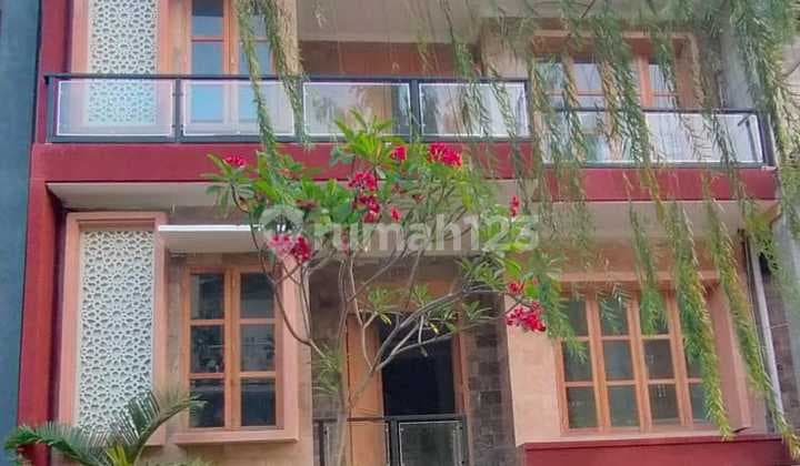 For sale: Ready-to-Occupy House in Cirendeu Cluster Area near Lebak Bulus MRT