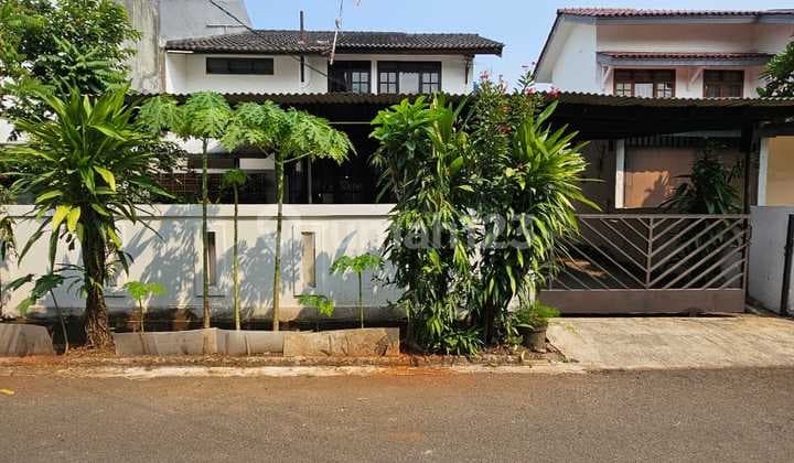 Dijual Rumah Terawat Siap Huni Dalam Komplek Petukangan Selatan