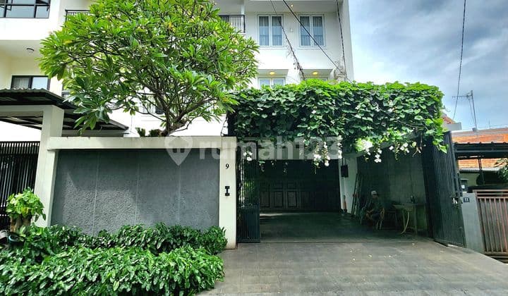 For Sale Perdatam Pancoran Komplek Modern Classic Luxury Rooftop Jalan Lebar - Jakarta Selatan