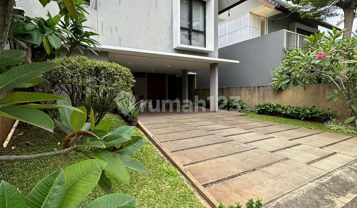 For Sale Rumah Modern Tropis Siap Huni Dalam Town House Eksklusif Veteran Bintaro
