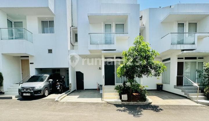 Dijual Full Furnish Cepat dan Murah Town House Area Ciputat