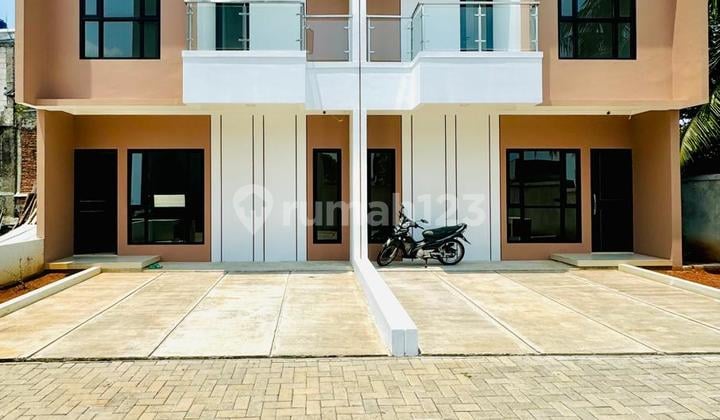 Dijual Rumah Baru di Dalam Cluster Akses Bagus dan Strategis Area Cirendeu Raya