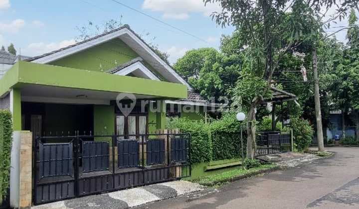 Jual Cepat Rumah Rapih Siap Huni di Perumahan Bintaro Dekat Bintaro Plaza, Bintaro Sektor 3, Tangerang Selatan