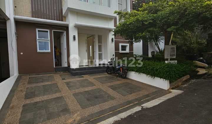 Rumah Brand New Modern Dekat Tol Desari Dekat Sekolah Al Jabr di Cilandak Jakarta Selatan