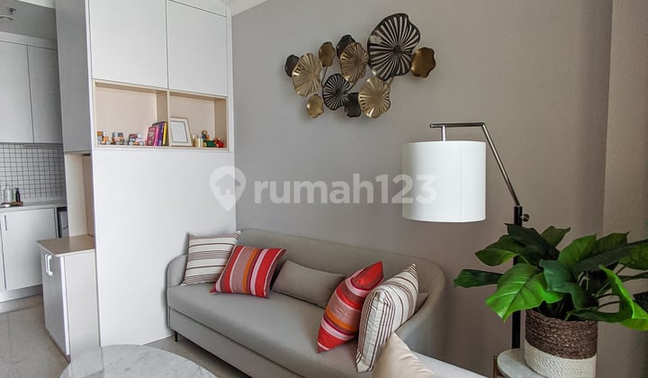 Brand New Apartement Permata Hijau Suites 2 BR Fully Furnished