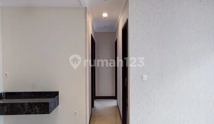 Apartemen Permata Hijau Suites 3 Kamar Tidur Unfurnished